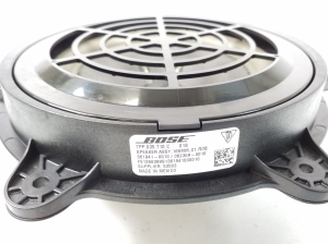 Porsche Macan (2014–2026) Rear side door speaker 7PP035710C - 3