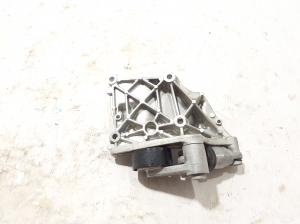 Porsche Cayenne (92A) (2017–2026) Generaatori kinnitus 0P2903143B - 2