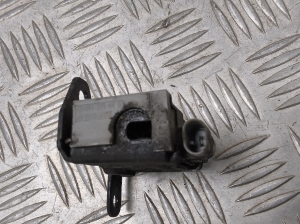 Mercedes Benz C-Class 204 (2007–2014) Hood latch A2048800260 - 2