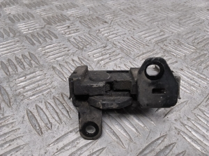 Mercedes Benz C-Class 204 (2007–2014) Hood latch A2048800260 - 3