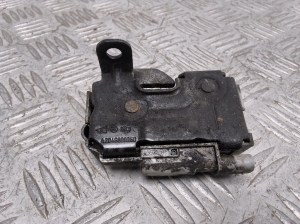 Hood latch - A2048800260