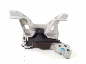 Mazda 3 IV (2019–2026) Engine mount BHAW39060 - 3