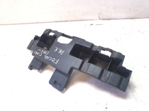Ford C-MAX (2003–2010) Front bumper bracket 3M5117E856AF - 2