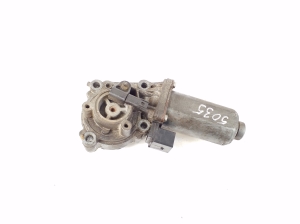 BMW X3 E83 (2003–2010) Transfer case motor 7566250 - 2