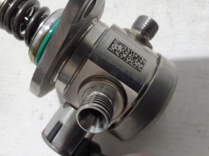 Porsche Cayenne (92A) (2017–2026) Kütusepump 0P2127026B - 2