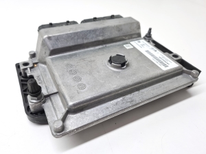 Opel Corsa F (2019–2026) Engine control unit 9853988280 - 4