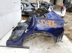   Rear wing  -  