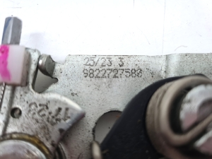 Opel Corsa F (2019–2026) Hood latch 9822727580 - 3