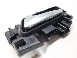 Opel Corsa F (2019–2026) Rear side door interior handle A006AB01 - 2