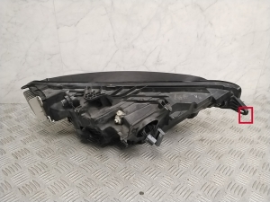 VOLVO V60 (2018–2026) Esituli 32314148 - 2