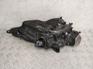 VOLVO V60 (2018–2026) Esituli 32314148 - 8