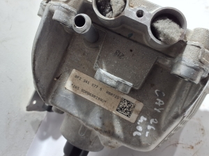 Porsche Cayenne (92A) (2017–2026) Esisilla reduktor 0F2341377S - 2