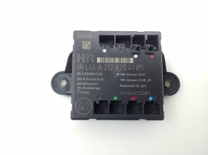   Rear side door control unit 