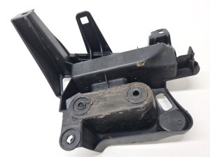 Opel Corsa F (2019–2026) Rear bumper bracket 9829333680A - 2