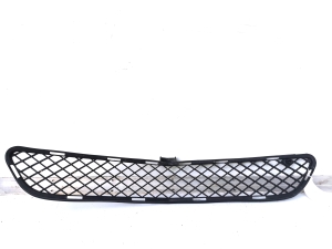 Mercedes Benz SL-Class 230 (2001–2012) Priekšējā bampera apakšējā reste A2308851423 - 2