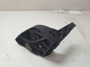 AUDI A6 C6 (2004–2011) Esikaitseraua udutule kinnitus 4B0941700B - 5