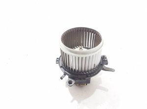 TOYOTA ProAce (2016–2026) Salongi puhuri mootor SU001A5479 - 4