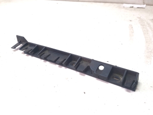 Exterior sill trim bracket - 51777118159