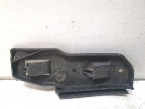 Front bumper bracket - 3B0807184E