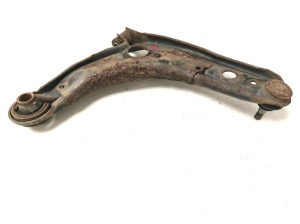 TOYOTA Yaris (2011–2020) Querlenker vorne - 5