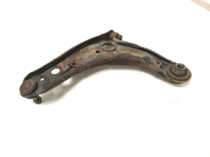 TOYOTA Yaris (2011–2020) Querlenker vorne - 3