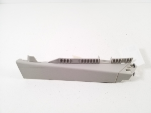 Interior trim of the rear strut - 5LG867441