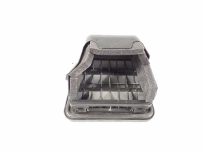 Porsche Macan (2014–2026) Rear fender vent grille 8K0819161C - 2