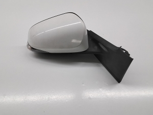 TOYOTA Yaris (2011–2020) Side mirror and its parts 8003201 - 3