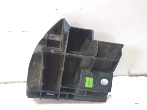 Mercedes Benz Sprinter 902 (2000–2006) Rear bumper bracket 9018850016 - 3