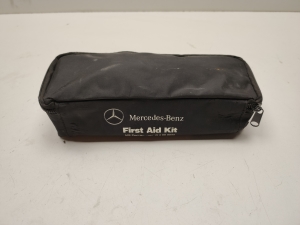 First aid kit - Q4860043