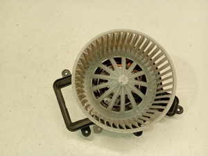 Citroen DS5 (2011–2019) Heater blower motor 87464 - 2