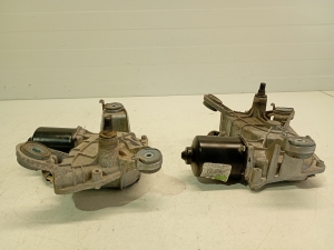 Citroen DS5 (2011–2019) Windshield wiper mechanism and its parts 9686934580 - 2