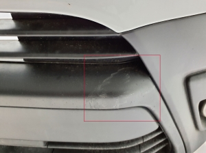 Front bumper - SU001A4868