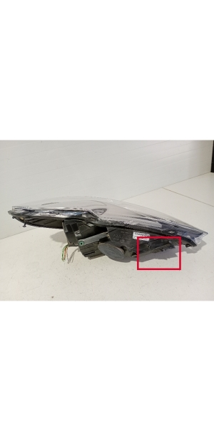 Citroen DS5 (2011–2019) Headlight and its parts 9800222280 - 5