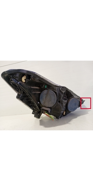 Citroen DS5 (2011–2019) Headlight and its parts 9800222280 - 7