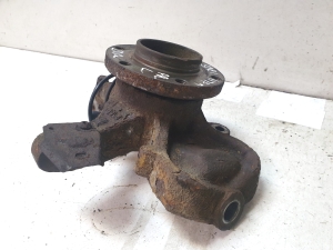Mercedes Benz Sprinter /906/ (2006–2018) Front wheel hub - 2
