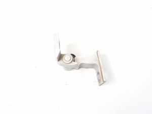Porsche Macan (2014–2026) Front door lower hinge 4G0831402D - 2