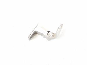 Porsche Macan (2014–2026) Front door lower hinge 4G0831401D - 2