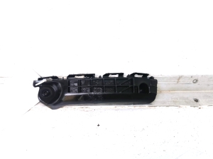 Front bumper bracket - 52536-0D090