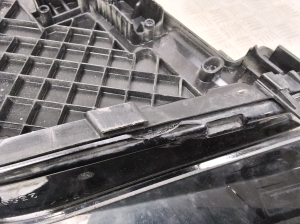 BMW 5 SERIES G30 (2016–2026) Esituli 985058105 - 2