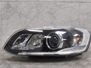 Headlight - 31420257