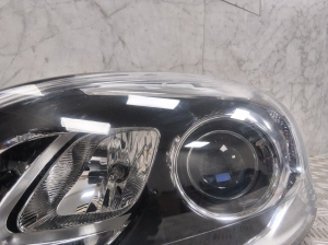 VOLVO XC60 (2008–2017) Headlight 31420257 - 9