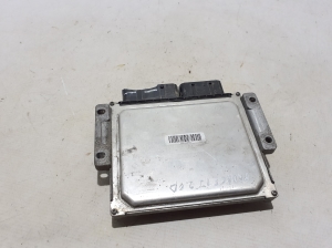 TOYOTA ProAce (2016–2026) Motora vadības bloks 9809447980 - 2