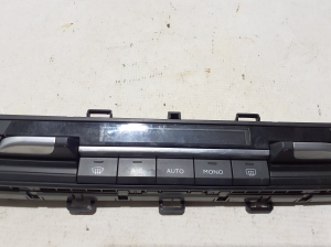 TOYOTA ProAce (2016–2026) Heater control panel 98075402ZD - 4