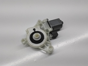 Volkswagen ID.3 C (2019–2026) Front door window regulator motor 4K0959811A - 2