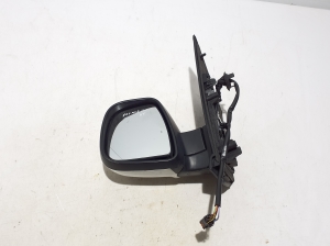   Side mirror and its parts  - SU001A5696 