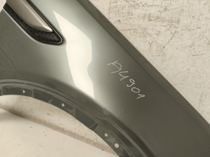 Land Rover Discovery Sport (2014–2026) Front fender - 2