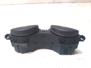 Ford Focus (1998–2005) Schalter Heckscheibenheizung 98AG18C621AG - 3