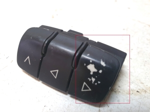 AUDI A6 C5 (1997–2005) Steering wheel switch 4B0951527K - 2