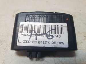 AUDI A6 C5 (1997–2005) Steering wheel switch 4B0951527K - 4